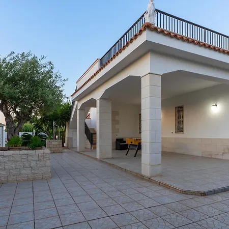 Dama Bianca Santa Maria Del Focallo