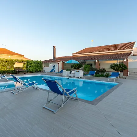 Dama Bianca Santa Maria Del Focallo